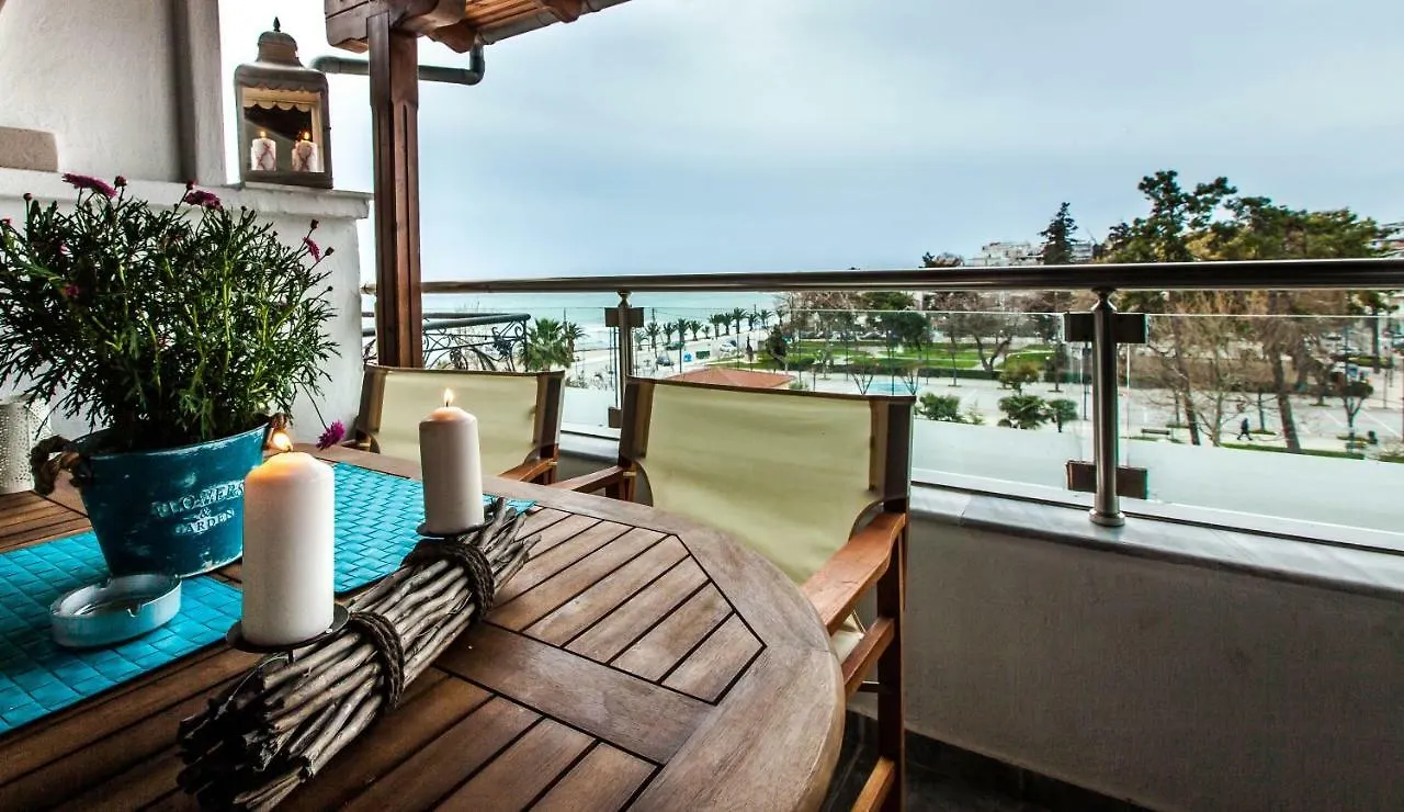 Aqua Mare Sea Side Rooms Nea Kallikrateia Griechenland